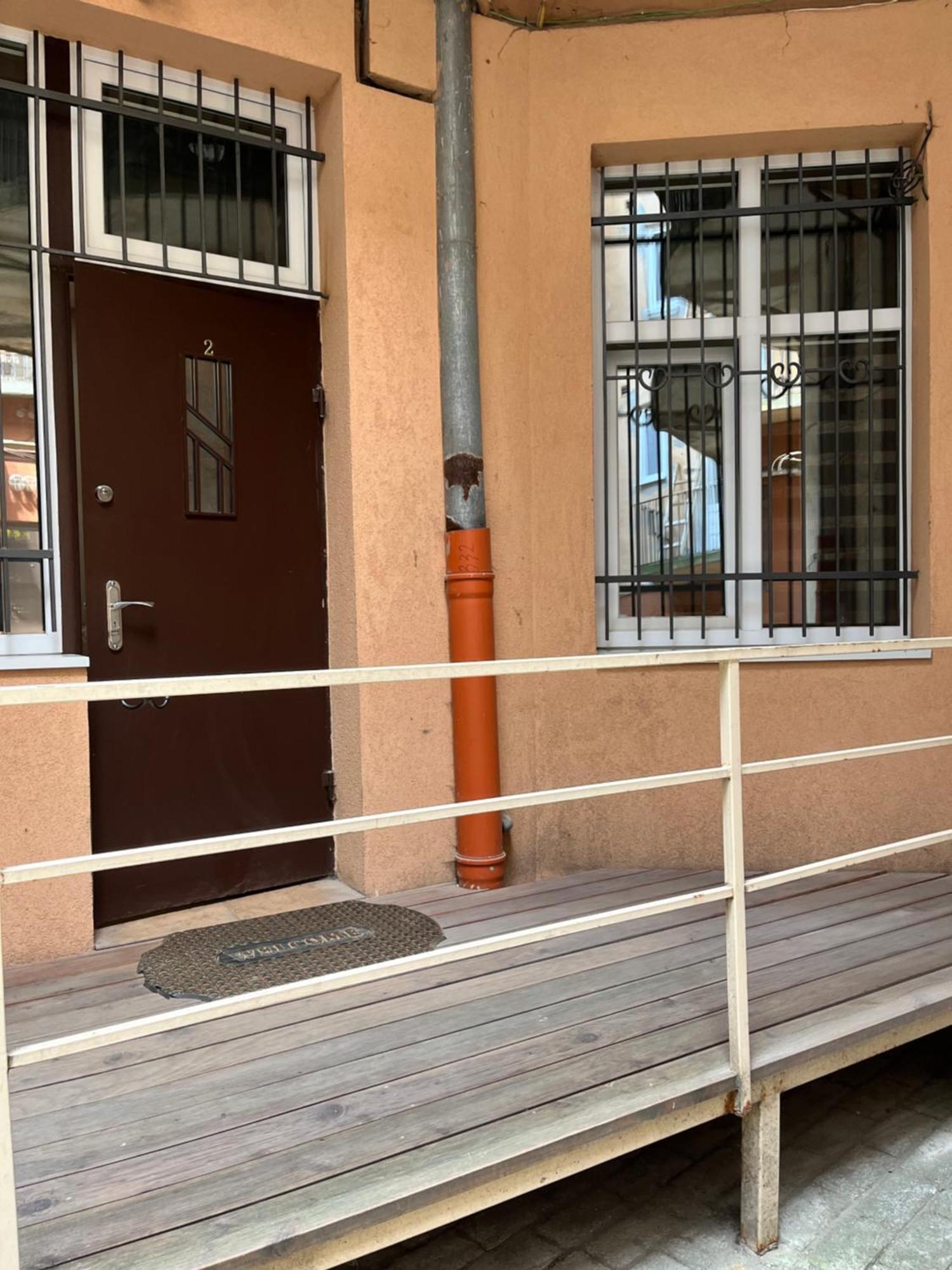 Apartments Pekarska Centr - Світло Є! Львов Экстерьер фото